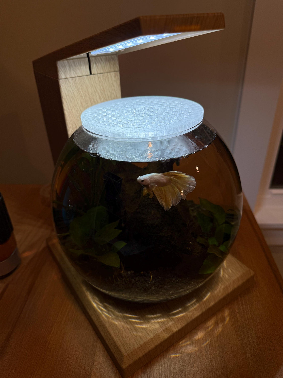 Custom Round Fish Tank Lid – Perfect Inside-Snug Fit Aquarium Cover